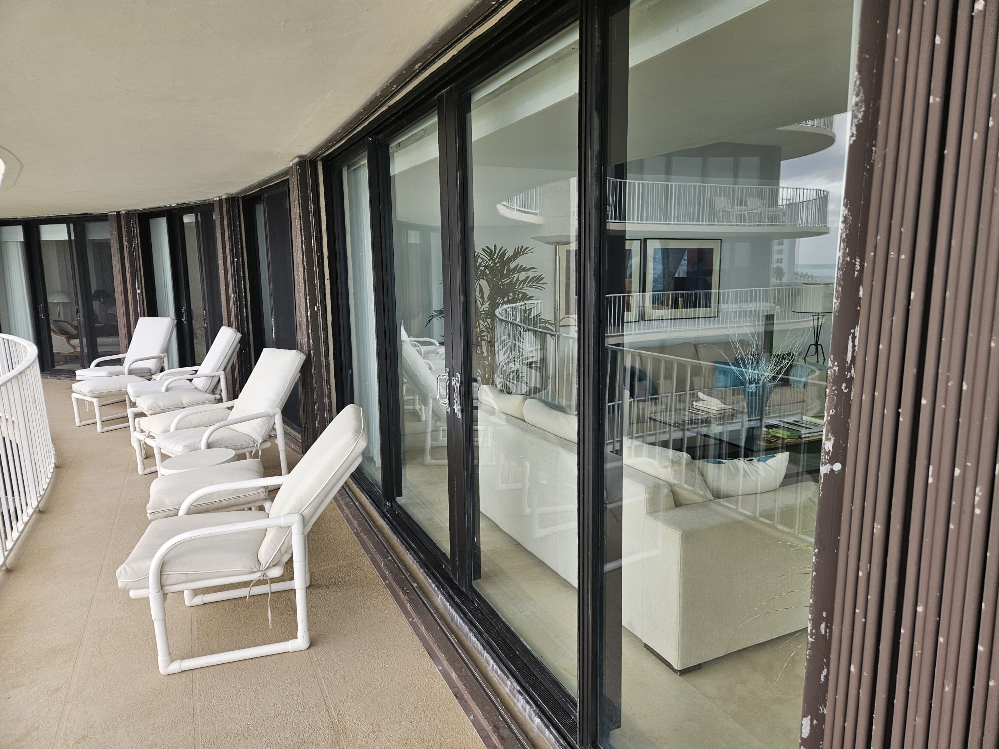 Window cleaning Miami Beach